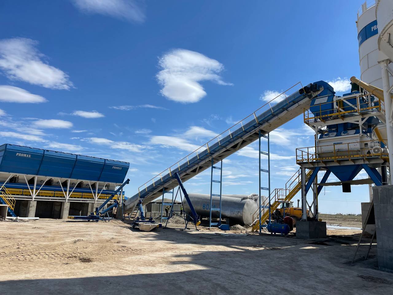 PROMAX STATIONARY CONCRETE BATCHING PLANT S200-TWN (200m3/h) - Pabrik beton: gambar 5 PROMAX STATIONARY CONCRETE BATCHING PLANT S200-TWN (200m3/h) - Pabrik beton: gambar 5