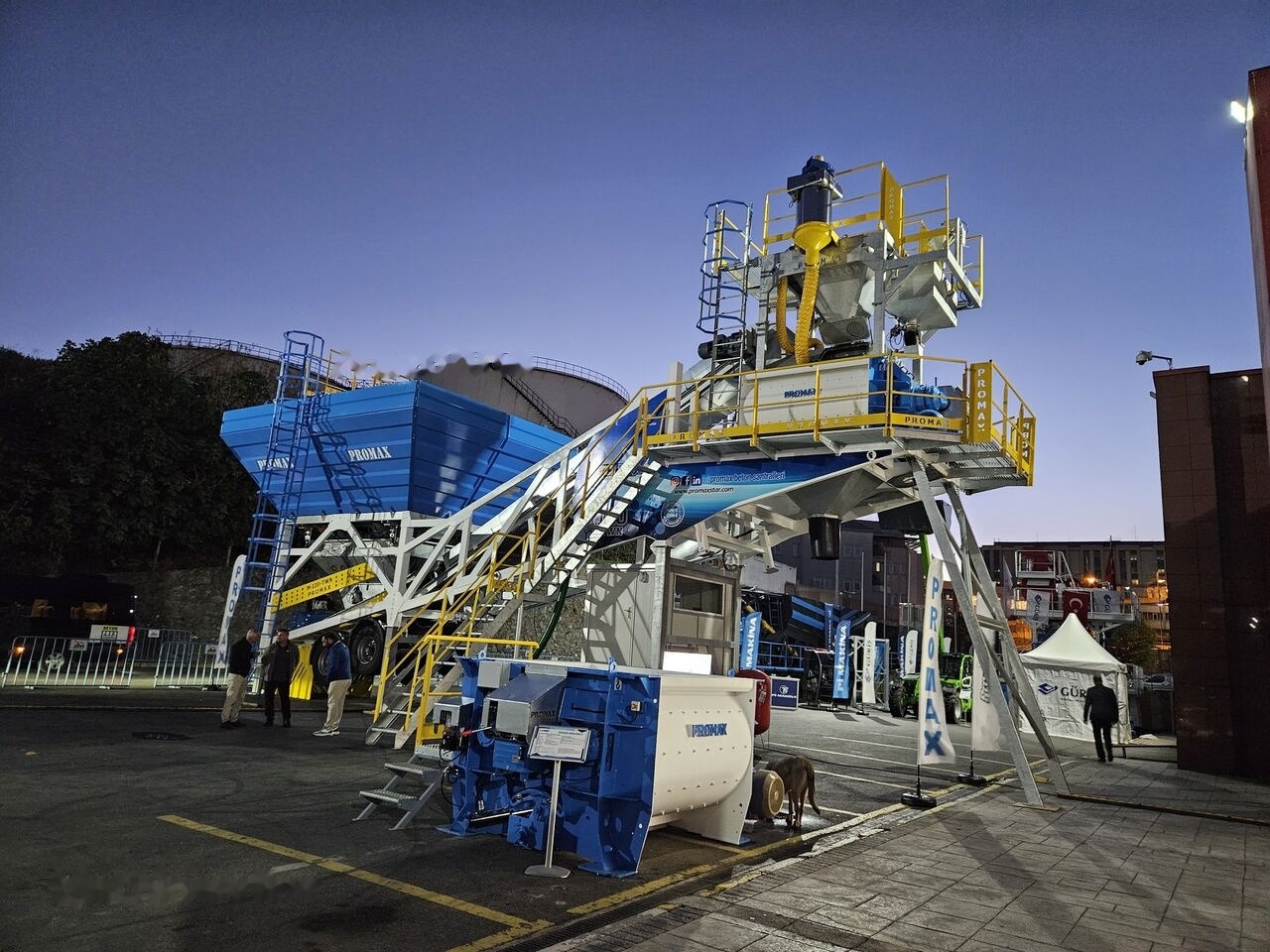 Promax Mobile Concrete Batching Plant M120-TWN (120m3/h) - Pabrik beton: gambar 2 Promax Mobile Concrete Batching Plant M120-TWN (120m3/h) - Pabrik beton: gambar 2