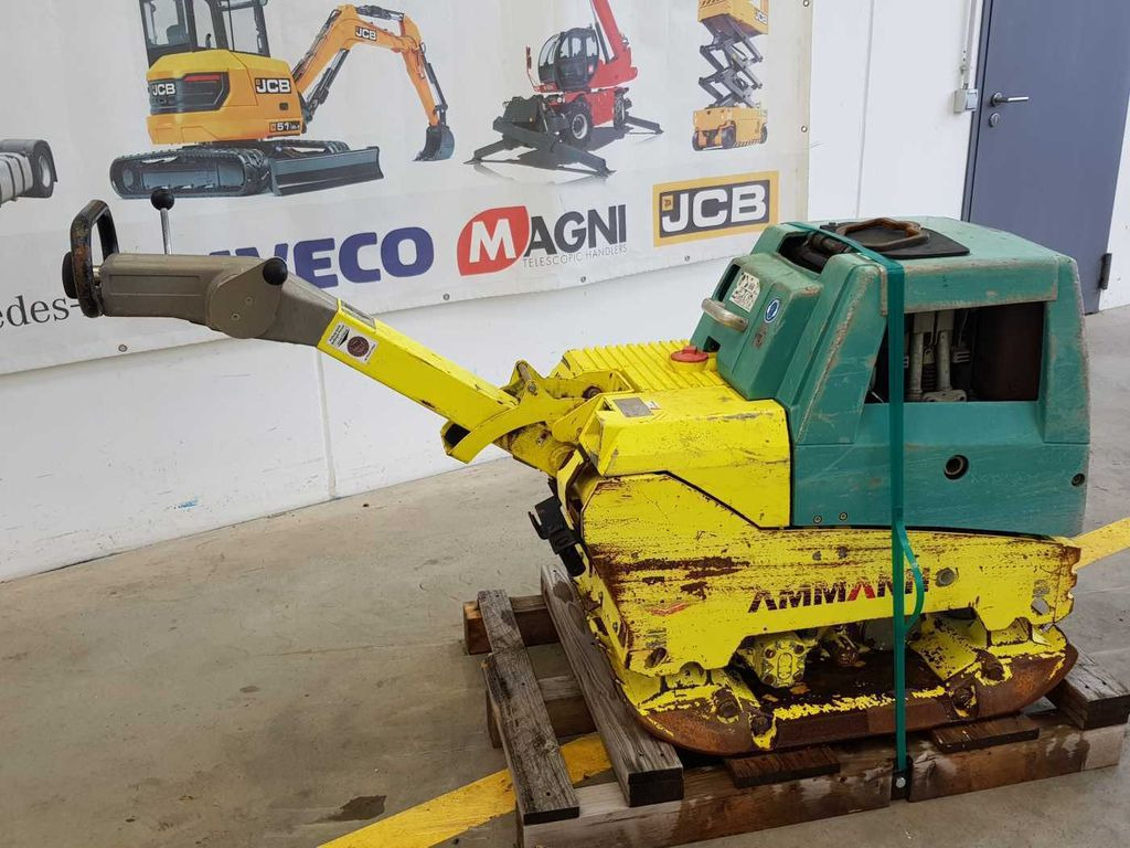 Ammann APH 6530 Rüttelplatte / 539kg / 2018 / Diesel Ammann APH 6530 Rüttelplatte / 539kg / 2018 / Diesel - Pelat getar: gambar 2 Ammann APH 6530 Rüttelplatte / 539kg / 2018 / Diesel Ammann APH 6530 Rüttelplatte / 539kg / 2018 / Diesel - Pelat getar: gambar 2