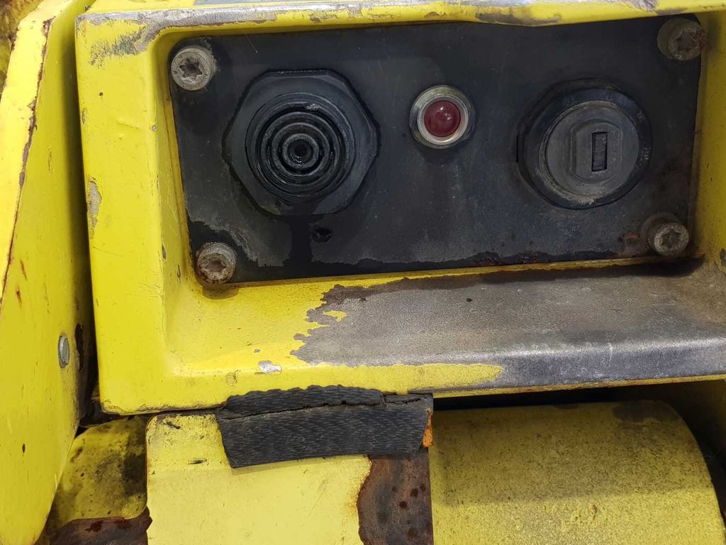 Pelat getar Ammann APH 6530 Rüttelplatte / 539kg / 2018 / Diesel: gambar 8