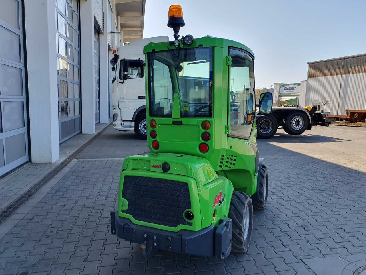 Wheel loader Avant Tecno 530 / nur 126h! /  Inkl. Anbaugeräte! / 2018: gambar 6