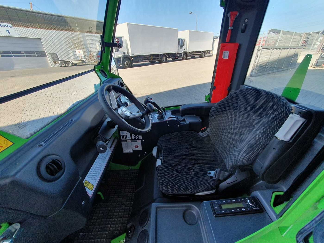 Wheel loader Avant Tecno 530 / nur 126h! /  Inkl. Anbaugeräte! / 2018: gambar 13