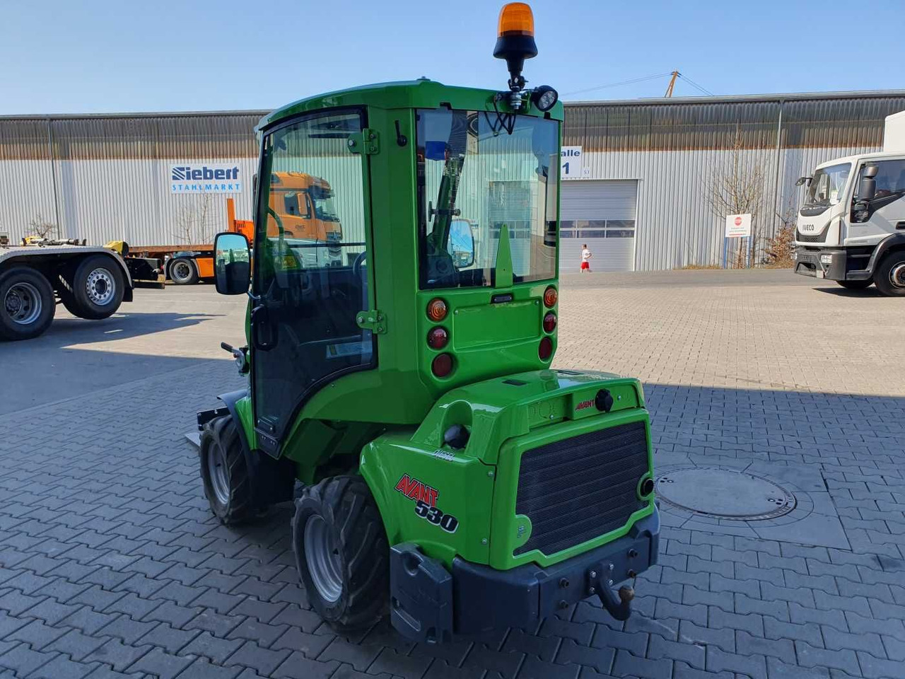 Wheel loader Avant Tecno 530 / nur 126h! /  Inkl. Anbaugeräte! / 2018: gambar 7