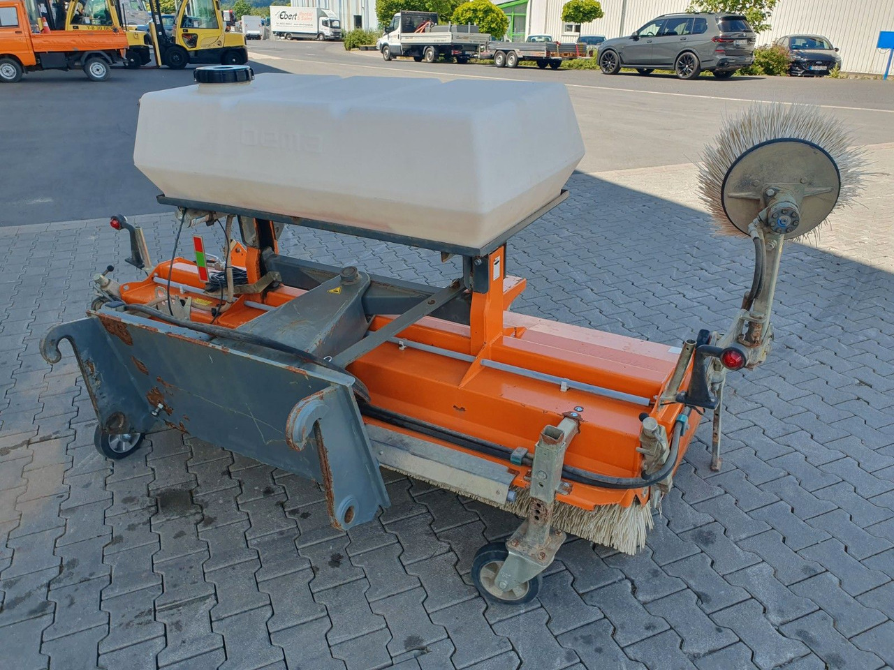 Bema 25 Dual Kehrmaschine / 2.050 mm / 2020 - Sapu: gambar 5 Bema 25 Dual Kehrmaschine / 2.050 mm / 2020 - Sapu: gambar 5