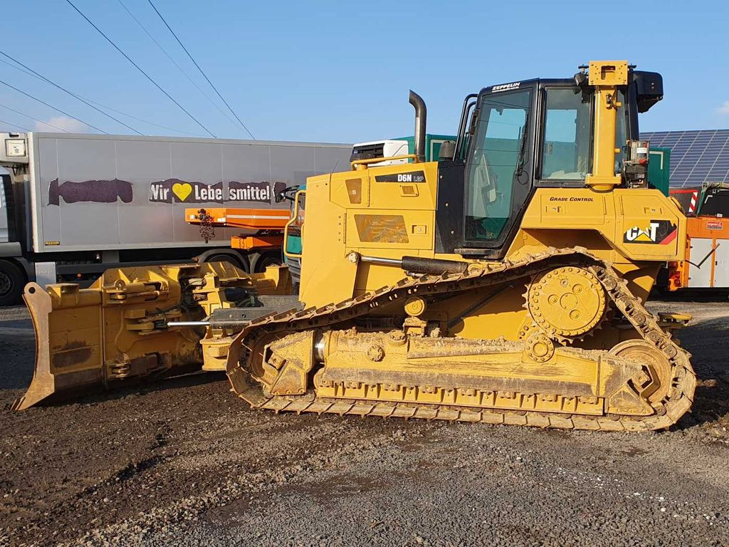 CAT D6N LGP / 7.374h / 6-Wege Klappschild / Bj: 2017 CAT D6N LGP / 7.374h / 6-Wege Klappschild / Bj: 2017 - Bulldozer: gambar 3 CAT D6N LGP / 7.374h / 6-Wege Klappschild / Bj: 2017 CAT D6N LGP / 7.374h / 6-Wege Klappschild / Bj: 2017 - Bulldozer: gambar 3