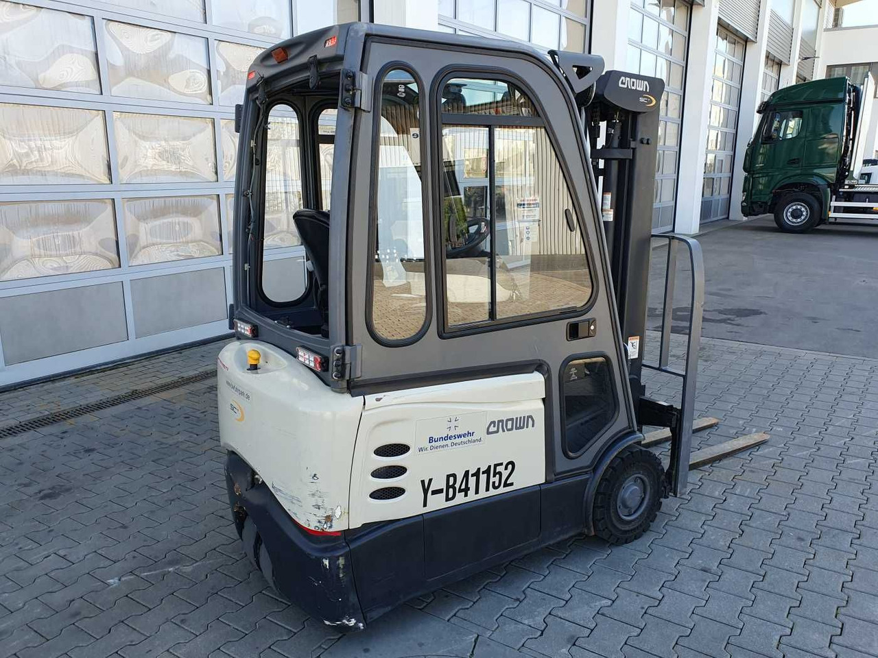 Crown SCT6020-1.3 /Triplex: 4.30m /Batterie 2020 - Forklift listrik: gambar 3 Crown SCT6020-1.3 /Triplex: 4.30m /Batterie 2020 - Forklift listrik: gambar 3