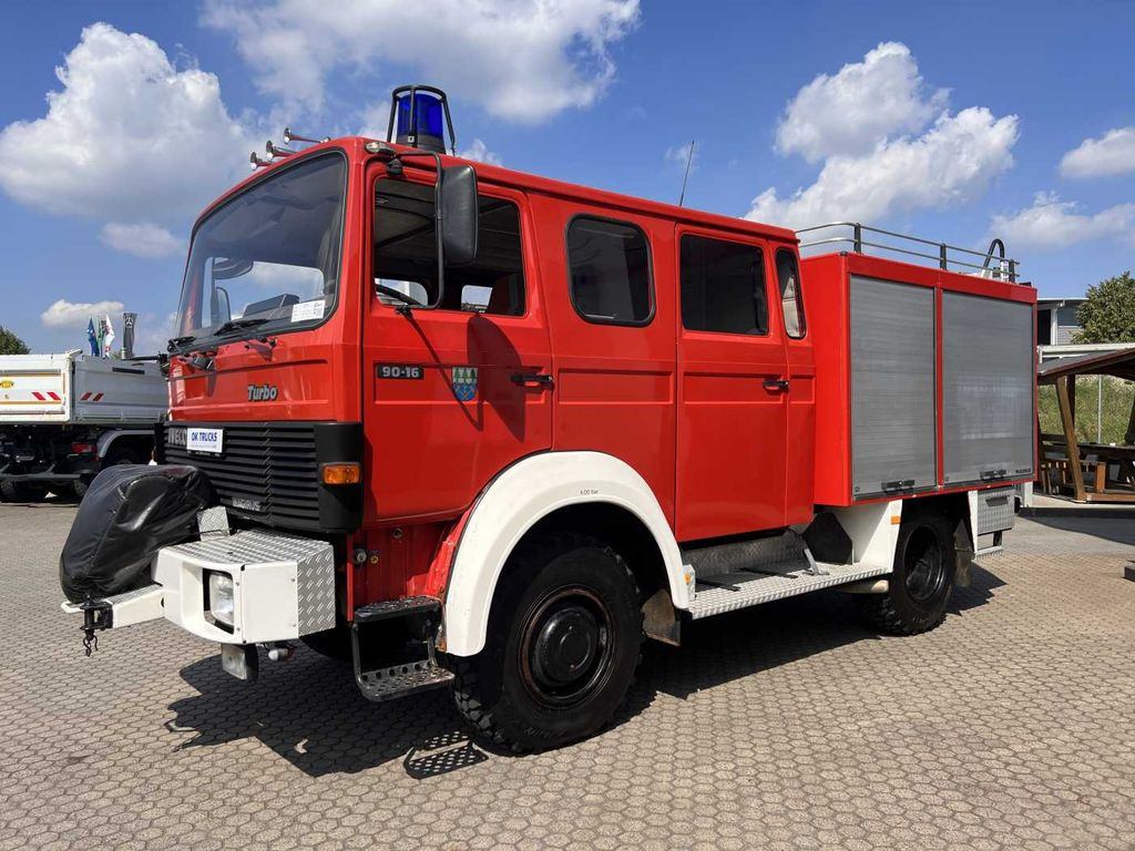 Iveco 75-16 AW 4x4 LF8 Feuerwehr Standheizung 9 Sitze - Truk pemadam kebakaran: gambar 4 Iveco 75-16 AW 4x4 LF8 Feuerwehr Standheizung 9 Sitze - Truk pemadam kebakaran: gambar 4