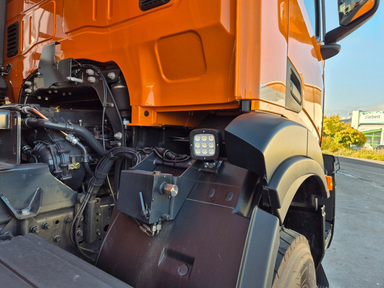 Truk jungkit Iveco AD360X54Z HR OFF 8x4 Intarder AHK: gambar 37 Truk jungkit Iveco AD360X54Z HR OFF 8x4 Intarder AHK: gambar 37