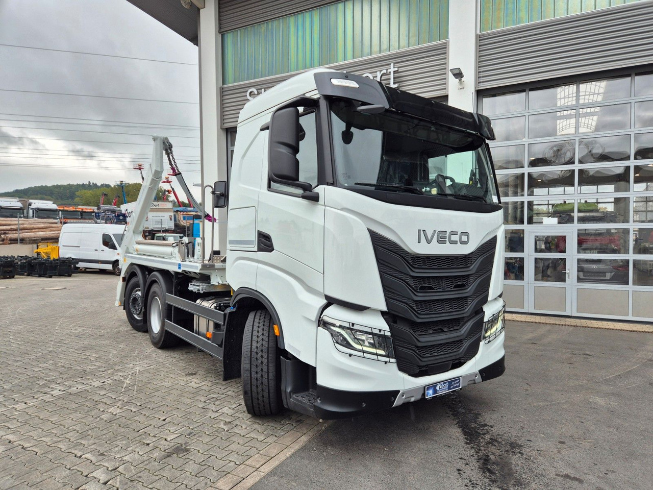 Iveco AS280X50Y/PS ON Meiller AK 16. T Funk AHK - Truk jungkit: gambar 2 Iveco AS280X50Y/PS ON Meiller AK 16. T Funk AHK - Truk jungkit: gambar 2