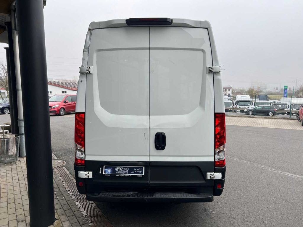 Iveco Daily 35 S 16 V *Klima*3.520mm* - Van panel: gambar 5 Iveco Daily 35 S 16 V *Klima*3.520mm* - Van panel: gambar 5