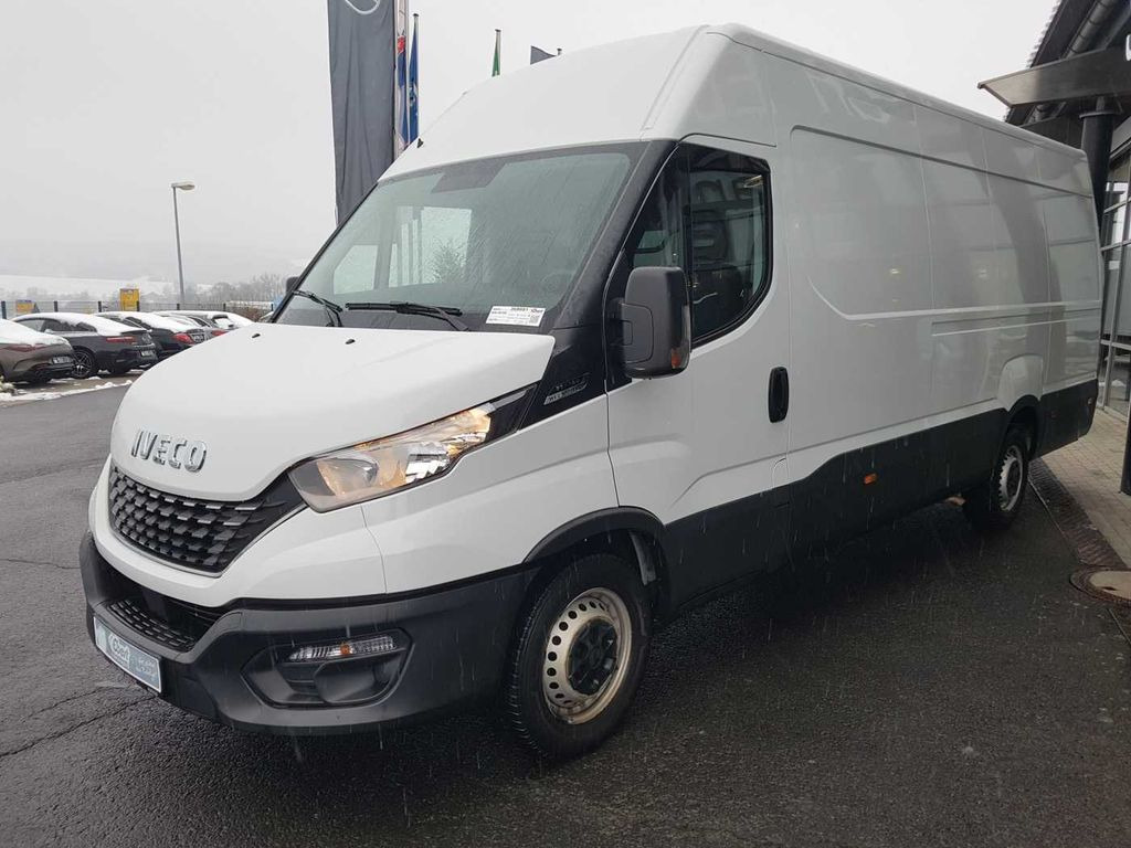 Iveco Daily 35 S16 A8 V *Klima*Automatik*L4.100mm* Iveco Daily 35 S16 A8 V *Klima*Automatik*L4.100mm* - Van panel: gambar 3 Iveco Daily 35 S16 A8 V *Klima*Automatik*L4.100mm* Iveco Daily 35 S16 A8 V *Klima*Automatik*L4.100mm* - Van panel: gambar 3