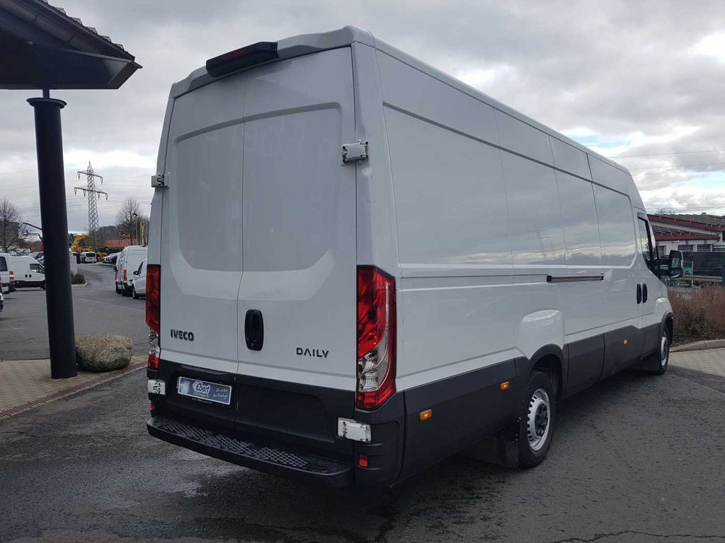Iveco Daily 35 S16 V *Klima*4.100mm* - Van panel: gambar 5 Iveco Daily 35 S16 V *Klima*4.100mm* - Van panel: gambar 5