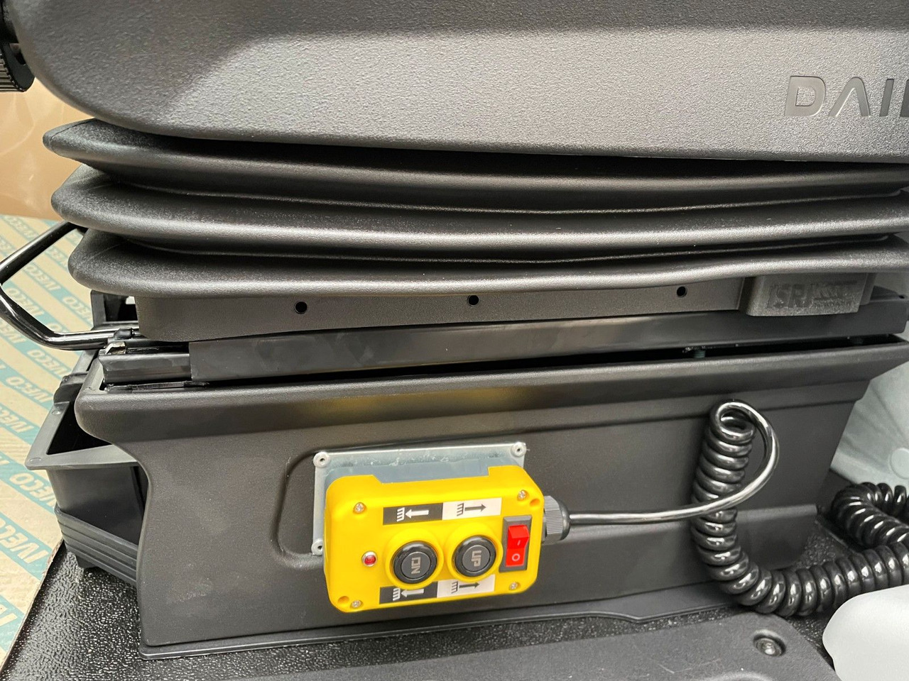 Van jungkit Iveco Daily 35C14 A8 *R3.450mm*Automatik* 7x vorhanden: gambar 16