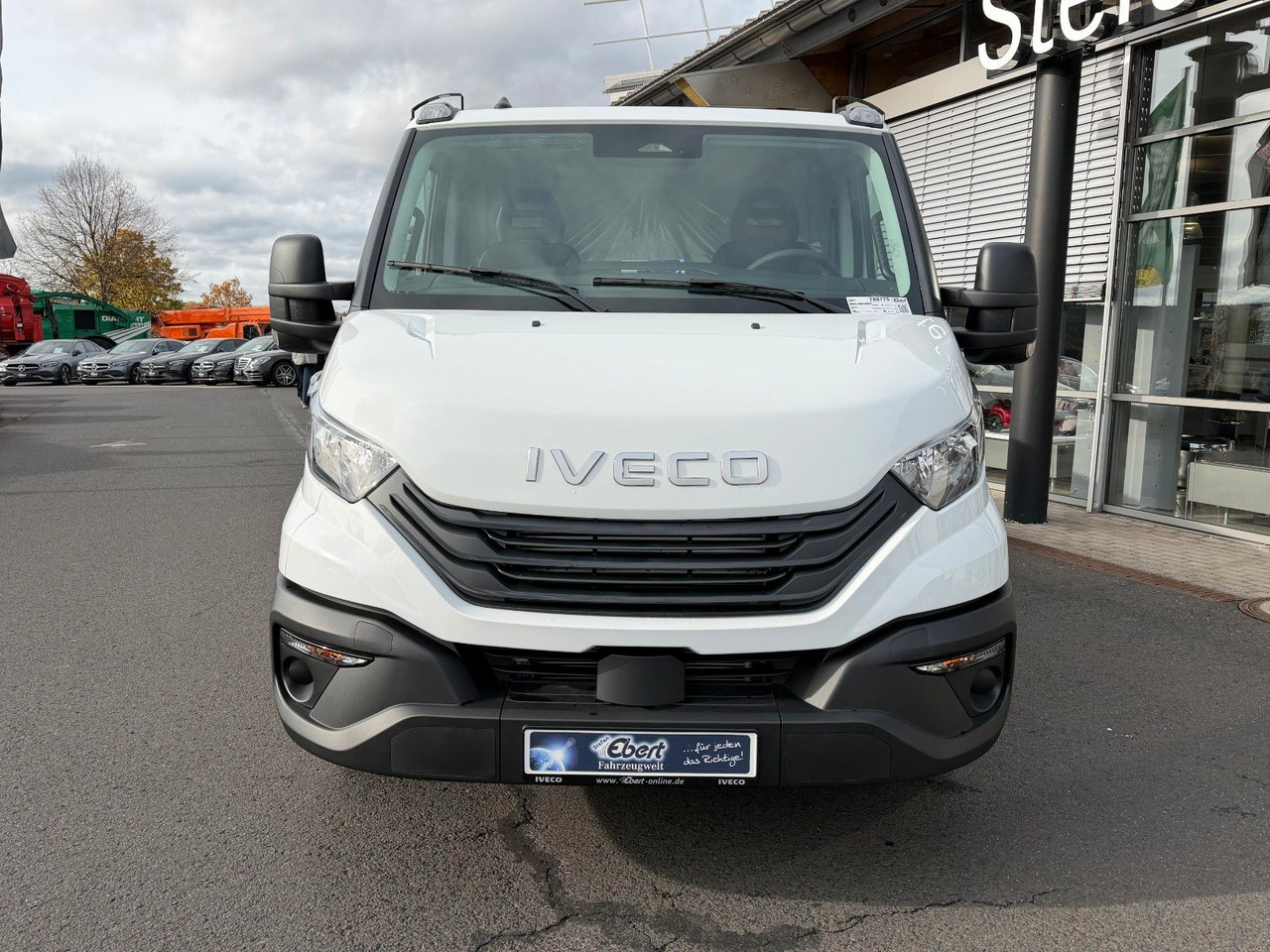 Iveco Daily 35S14 A8*R3.450mm*Automatik*Kamera*2Sitze* - Van jungkit: gambar 2 Iveco Daily 35S14 A8*R3.450mm*Automatik*Kamera*2Sitze* - Van jungkit: gambar 2