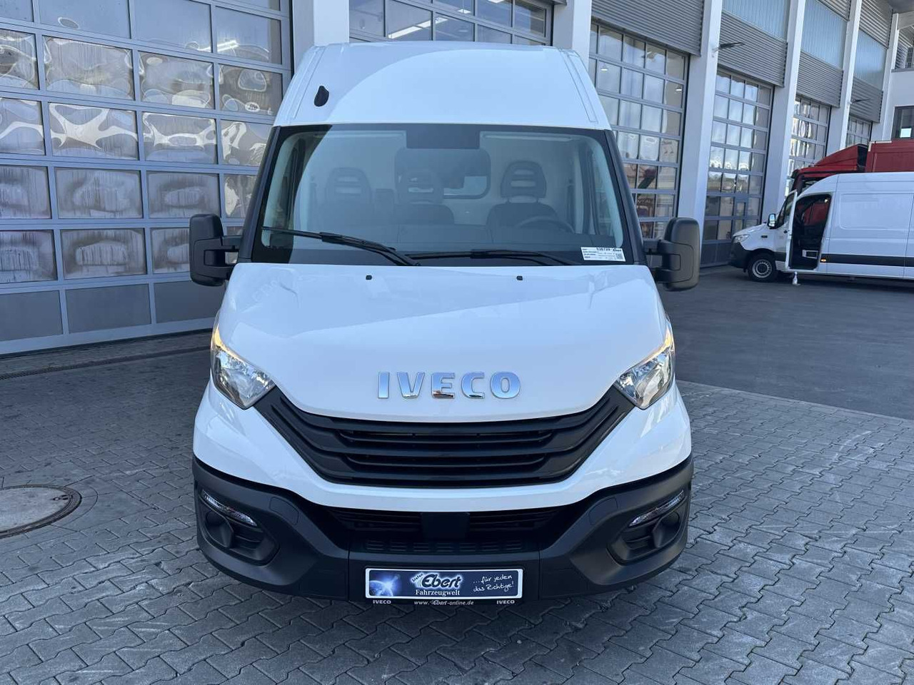 Iveco Daily 35S16 A8 *Klima*Radstand4.100mm* - Van panel: gambar 2 Iveco Daily 35S16 A8 *Klima*Radstand4.100mm* - Van panel: gambar 2