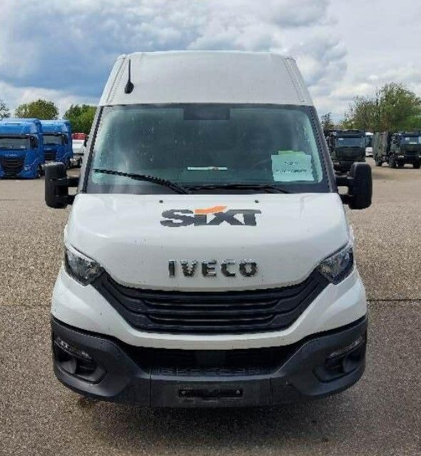 Iveco Daily 35S16 A8 *Klima*Radstand4.100mm* - Van panel: gambar 2 Iveco Daily 35S16 A8 *Klima*Radstand4.100mm* - Van panel: gambar 2