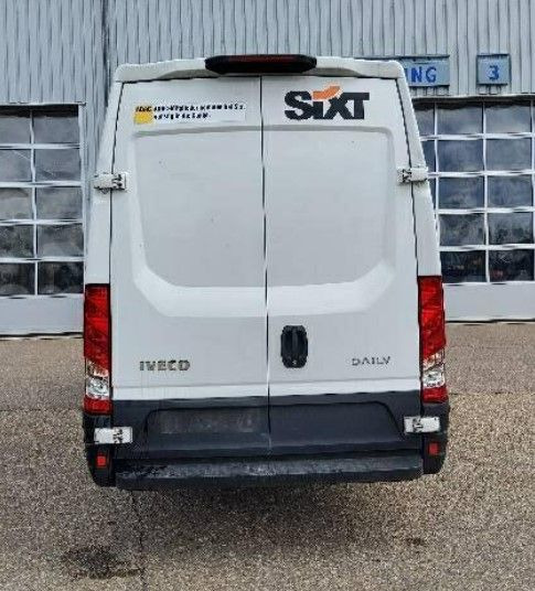 Iveco Daily 35S16 A8 *Klima*Radstand4.100mm* - Van panel: gambar 4 Iveco Daily 35S16 A8 *Klima*Radstand4.100mm* - Van panel: gambar 4