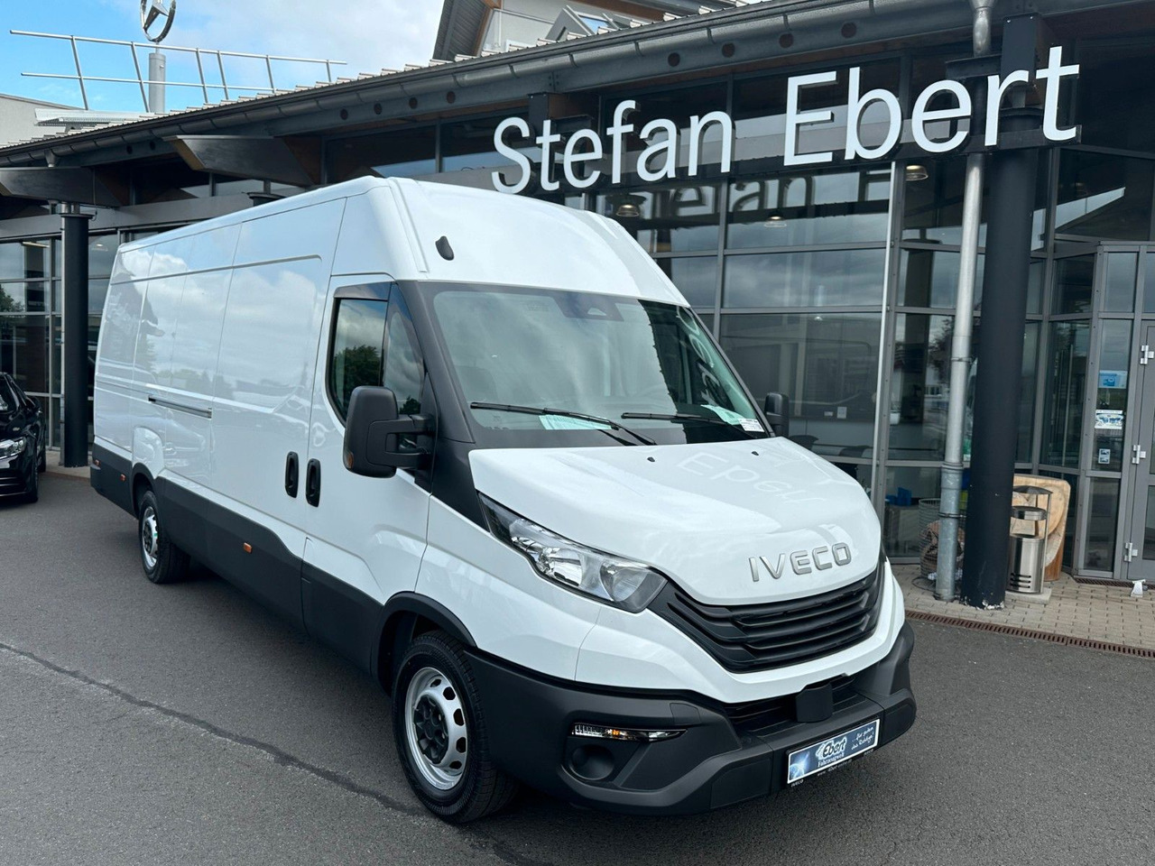 Iveco Daily 35S16 HA8 3.0L *R4.100mm*Automatik*Kamera* - Van panel: gambar 1 Iveco Daily 35S16 HA8 3.0L *R4.100mm*Automatik*Kamera* - Van panel: gambar 1