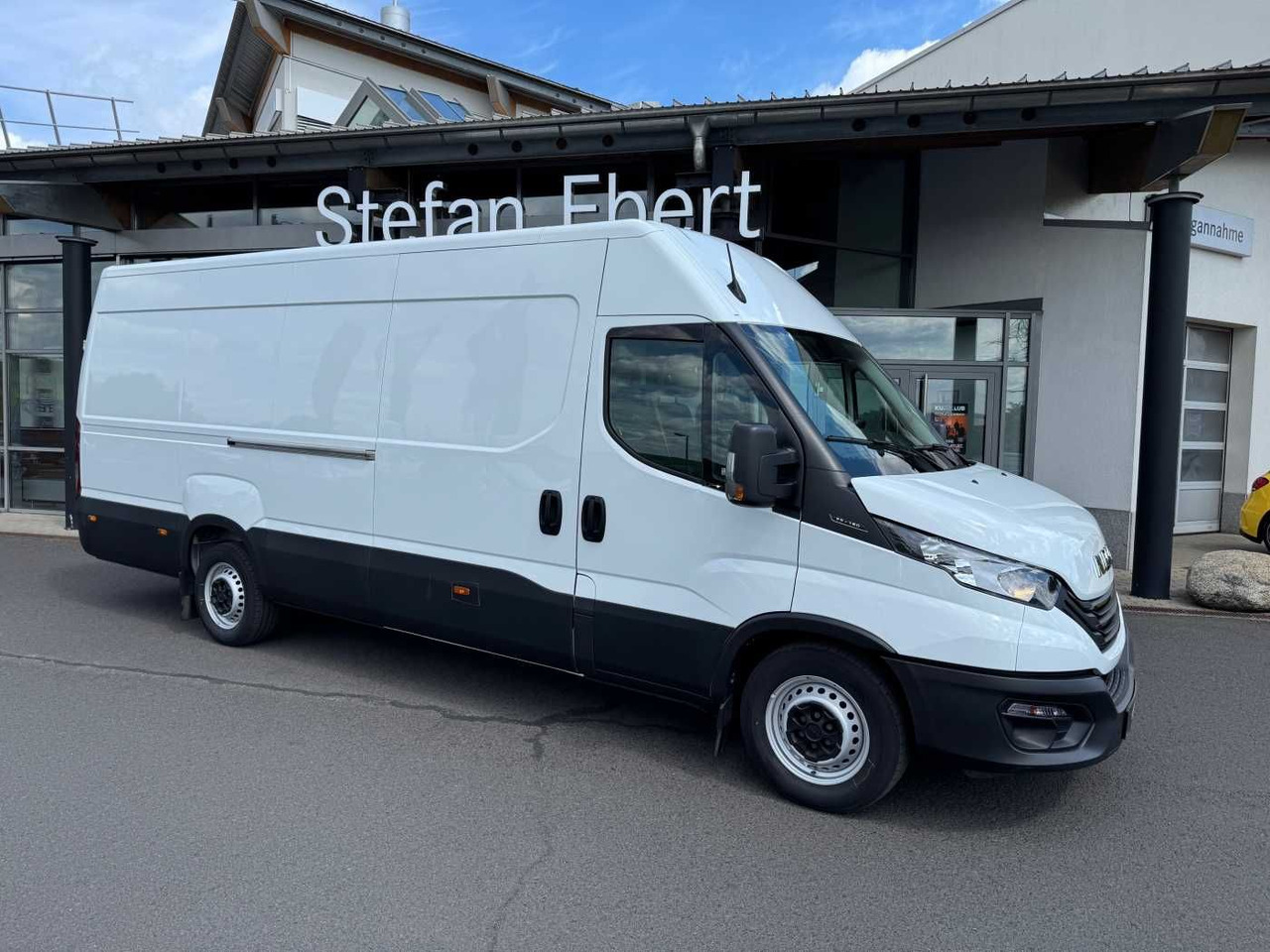 Iveco Daily 35S16 *Klima*Radstand4.100mm* - Van panel: gambar 1 Iveco Daily 35S16 *Klima*Radstand4.100mm* - Van panel: gambar 1