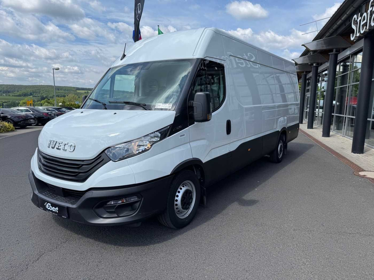 Iveco Daily 35S16 *Klima*Radstand4.100mm* - Van panel: gambar 4 Iveco Daily 35S16 *Klima*Radstand4.100mm* - Van panel: gambar 4
