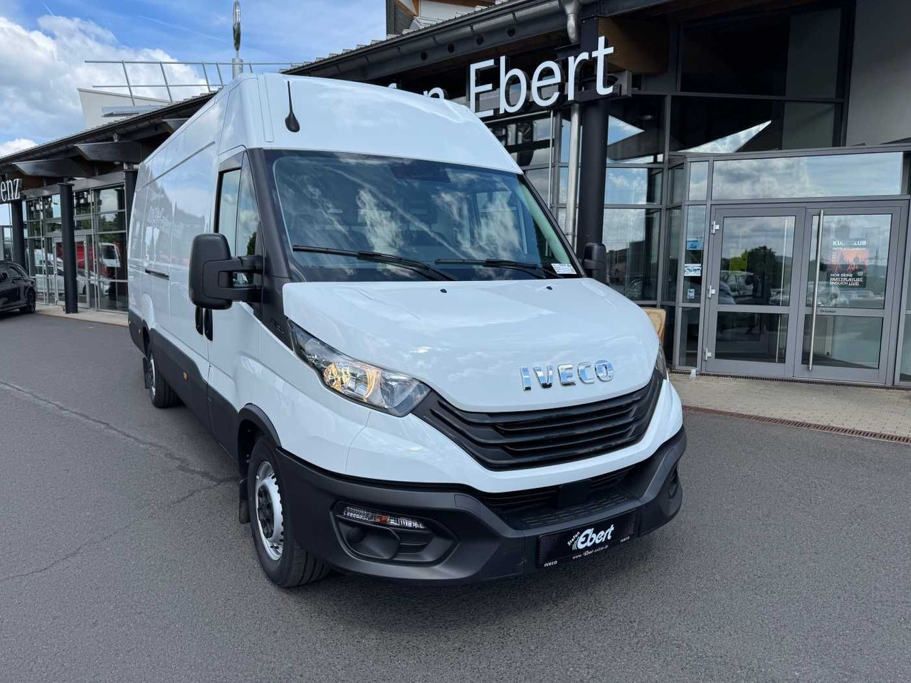 Iveco Daily 35S16 *Klima*Radstand4.100mm* - Van panel: gambar 2 Iveco Daily 35S16 *Klima*Radstand4.100mm* - Van panel: gambar 2