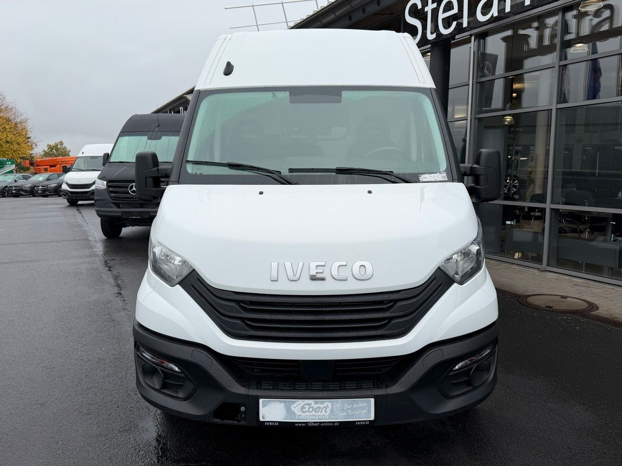 Iveco Daily 35S16 V *Klima*R4.100mm* - Van panel: gambar 2 Iveco Daily 35S16 V *Klima*R4.100mm* - Van panel: gambar 2