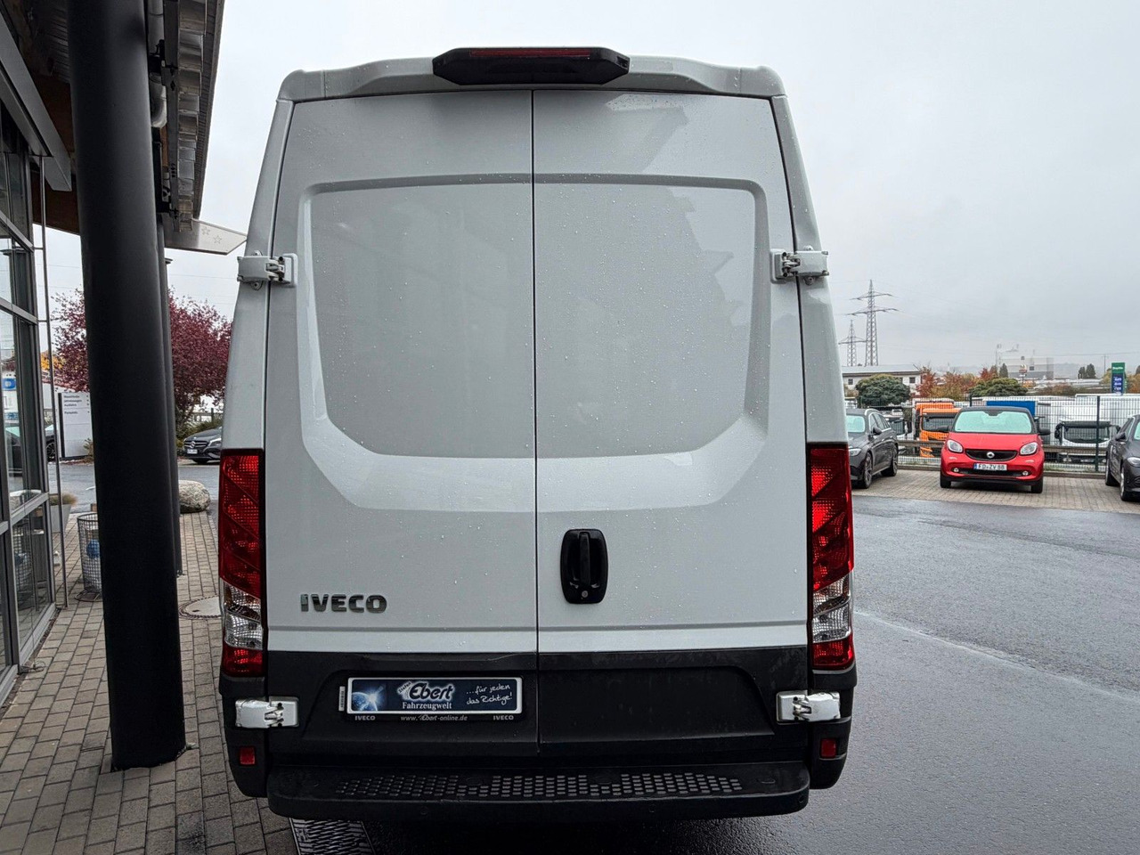 Iveco Daily 35S16 V *Klima*R4.100mm* - Van panel: gambar 5 Iveco Daily 35S16 V *Klima*R4.100mm* - Van panel: gambar 5