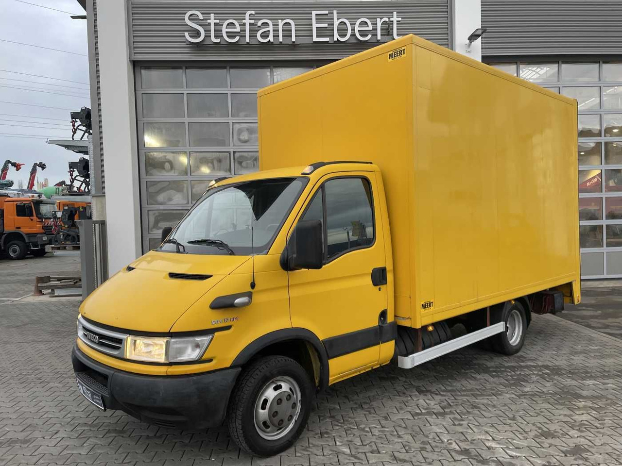 Iveco Daily 50C17 3.0L *Koffer*LBW*Klima* - Van box: gambar 1 Iveco Daily 50C17 3.0L *Koffer*LBW*Klima* - Van box: gambar 1
