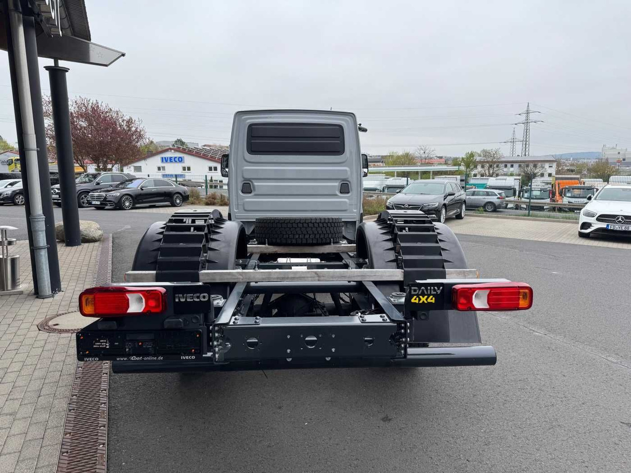 Iveco Daily 70S18 WX *4x4*Sperre*4.175mm* - Truk sasis: gambar 4 Iveco Daily 70S18 WX *4x4*Sperre*4.175mm* - Truk sasis: gambar 4
