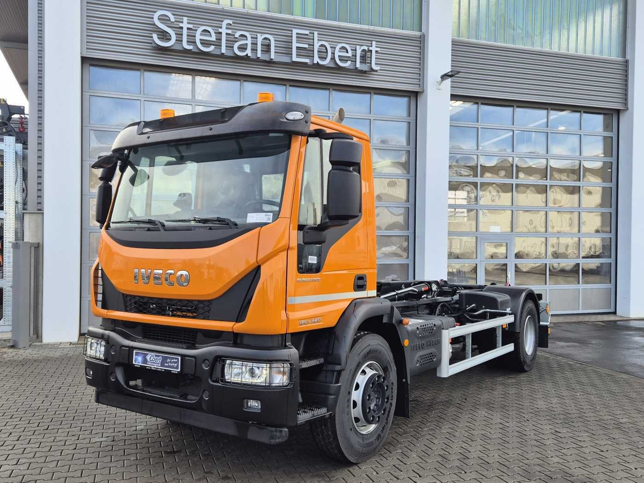 Iveco ML180E32/P HIAB ULT14S51 AHK Standheizung - Hook lift: gambar 2 Iveco ML180E32/P HIAB ULT14S51 AHK Standheizung - Hook lift: gambar 2