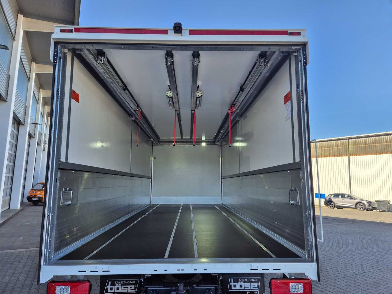 Leasing  Iveco S-Way AD190S40/FP Böse Schwenkwand LBW 2x AHK Iveco S-Way AD190S40/FP Böse Schwenkwand LBW 2x AHK: gambar 11