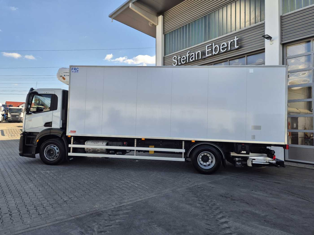 Iveco S-Way AD190S40/FP ThermoKing T-1200R LBW Tür AHK - Truk berpendingin: gambar 4 Iveco S-Way AD190S40/FP ThermoKing T-1200R LBW Tür AHK - Truk berpendingin: gambar 4