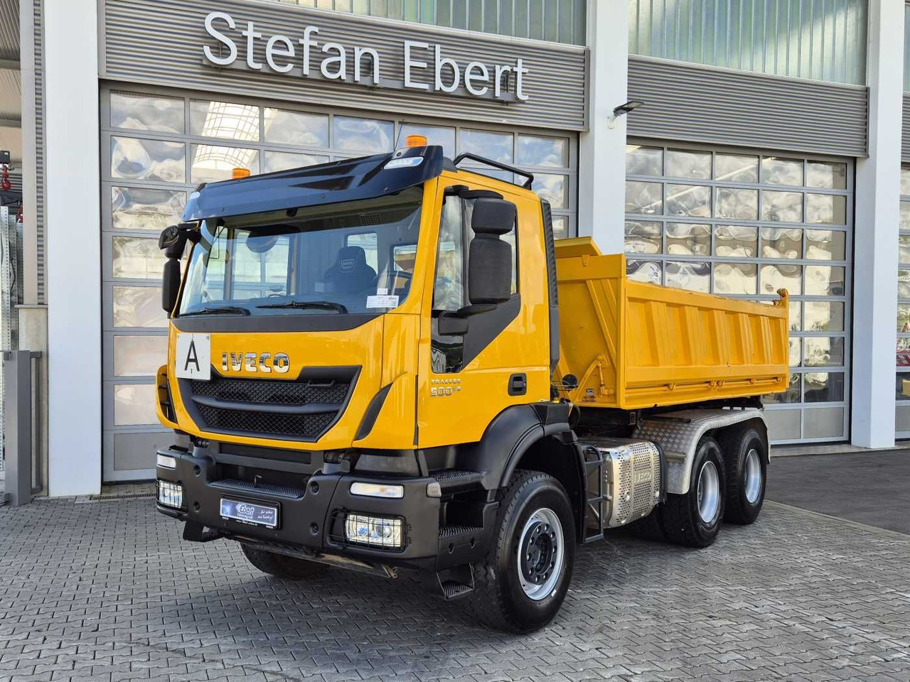 Iveco Trakker AD380T50 6x4 Kipper/SZM Wechselsystem - Truk jungkit: gambar 2 Iveco Trakker AD380T50 6x4 Kipper/SZM Wechselsystem - Truk jungkit: gambar 2