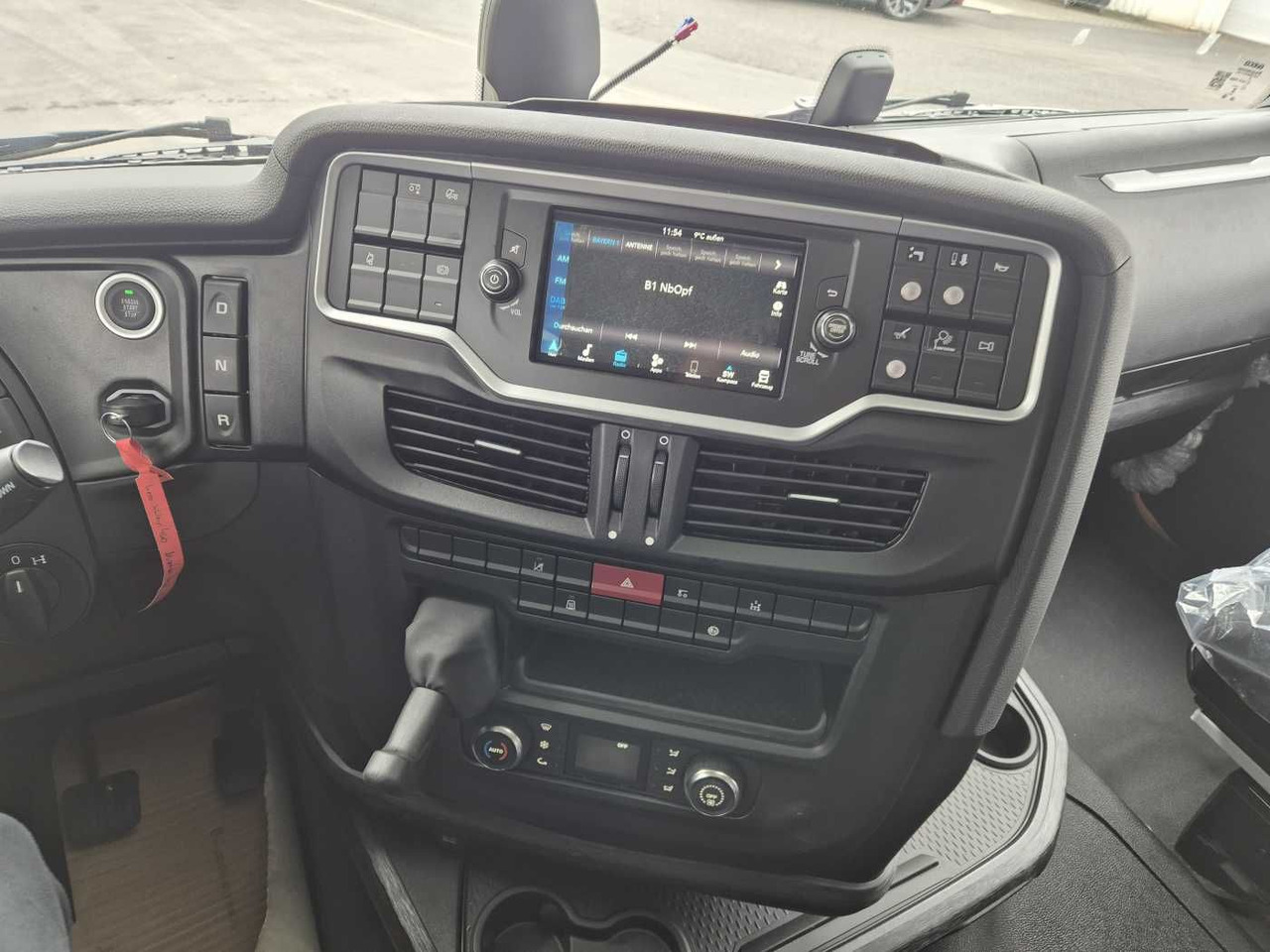 Truk jungkit Iveco X-Way AS280X46Y/PS ON 6x2 MEILLER  AK16 Intarder: gambar 13