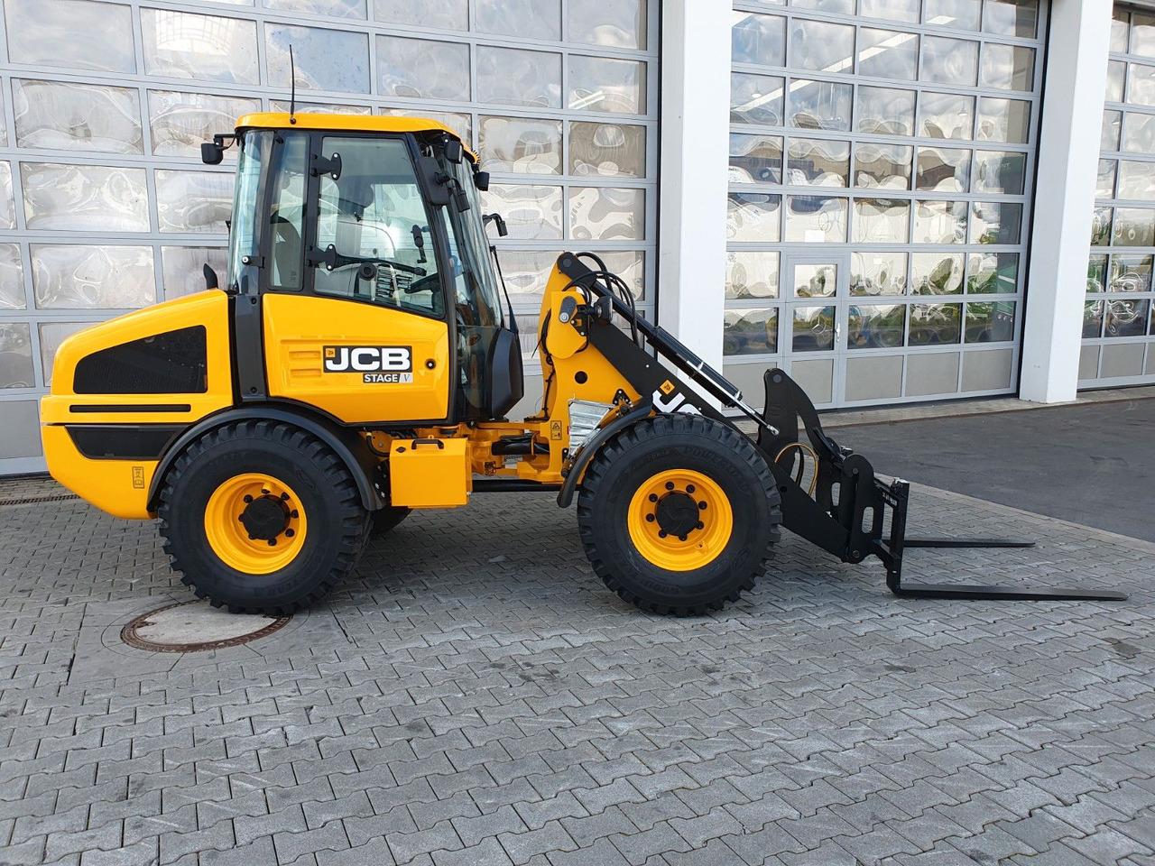 JCB 407 SV / Neufahrzeug / Gabel - Wheel loader: gambar 2 JCB 407 SV / Neufahrzeug / Gabel - Wheel loader: gambar 2