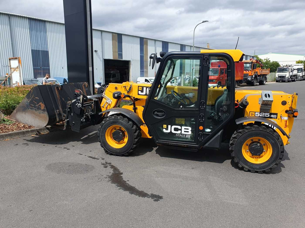 JCB 525-60 / Palettengabel / 2021 / nur 377h - Telehandler: gambar 4 JCB 525-60 / Palettengabel / 2021 / nur 377h - Telehandler: gambar 4