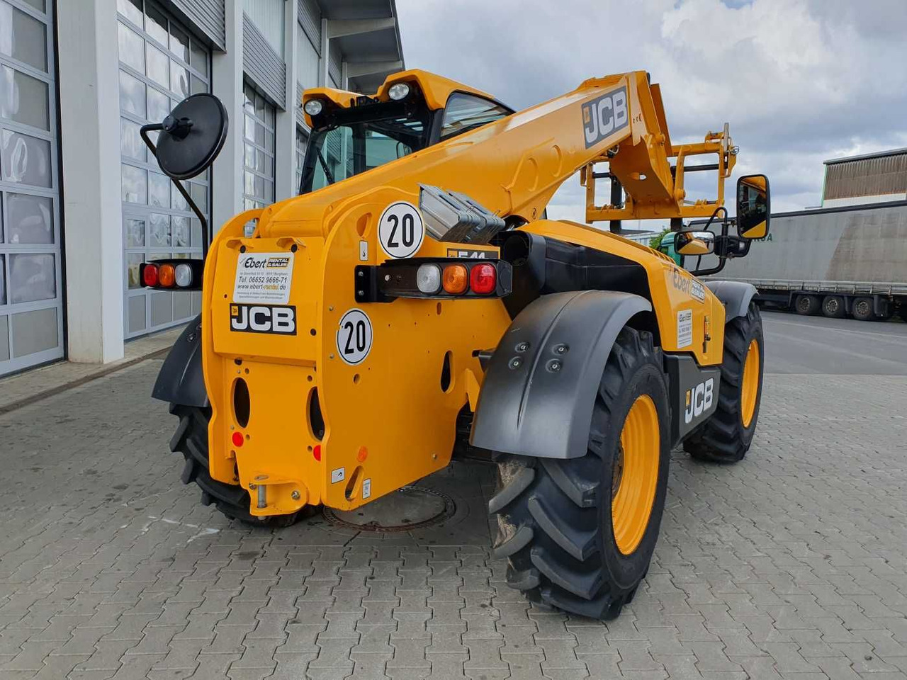 JCB 541-70 / nur 438h / 2022 / 4.100kg / 7m / 109PS - Telehandler: gambar 3 JCB 541-70 / nur 438h / 2022 / 4.100kg / 7m / 109PS - Telehandler: gambar 3