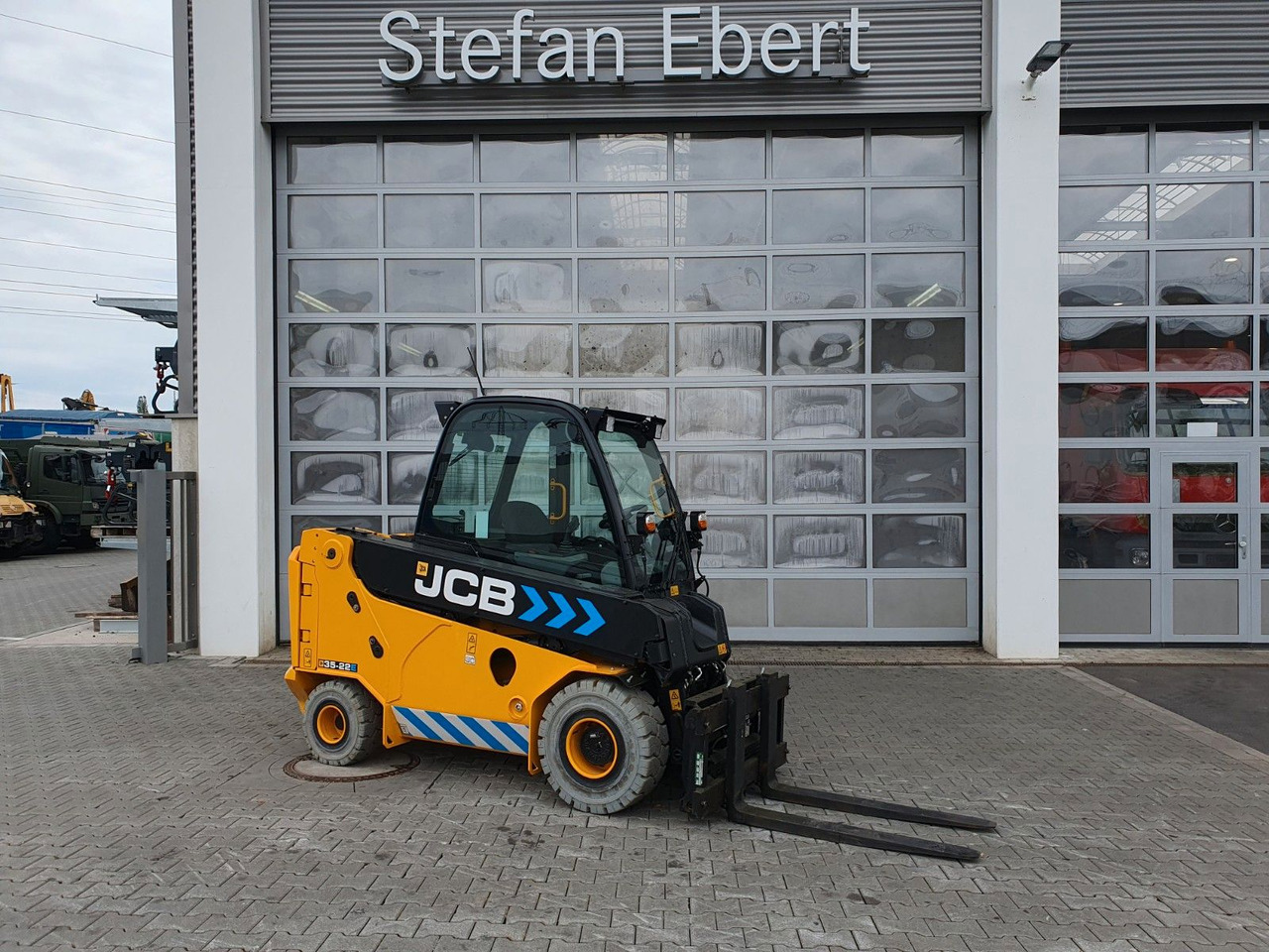 JCB TLT 35-22E Teletruck / nur 149h! / 2022 / SS - Telehandler: gambar 1 JCB TLT 35-22E Teletruck / nur 149h! / 2022 / SS - Telehandler: gambar 1