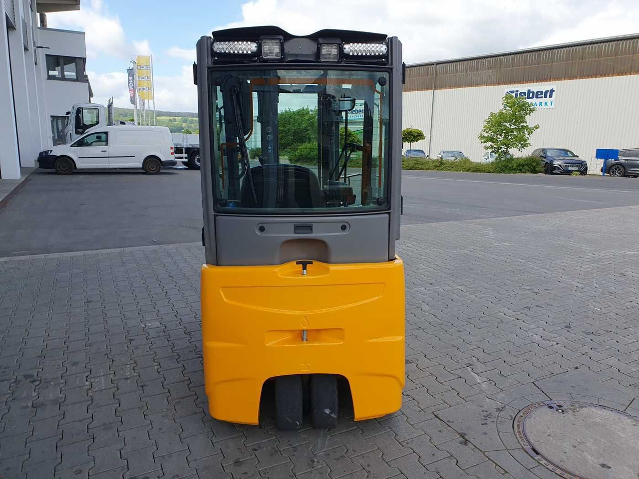 Jungheinrich EFG 215 / Triplex: 4.25m! / SS / 2.472h! / 2020 - Forklift listrik: gambar 5 Jungheinrich EFG 215 / Triplex: 4.25m! / SS / 2.472h! / 2020 - Forklift listrik: gambar 5