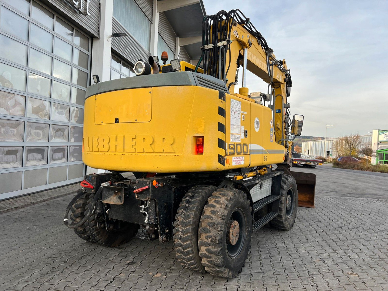 Liebherr A 900 C ZW Litronic / 19.616 h / 2009 - Ekskavator roda: gambar 4 Liebherr A 900 C ZW Litronic / 19.616 h / 2009 - Ekskavator roda: gambar 4