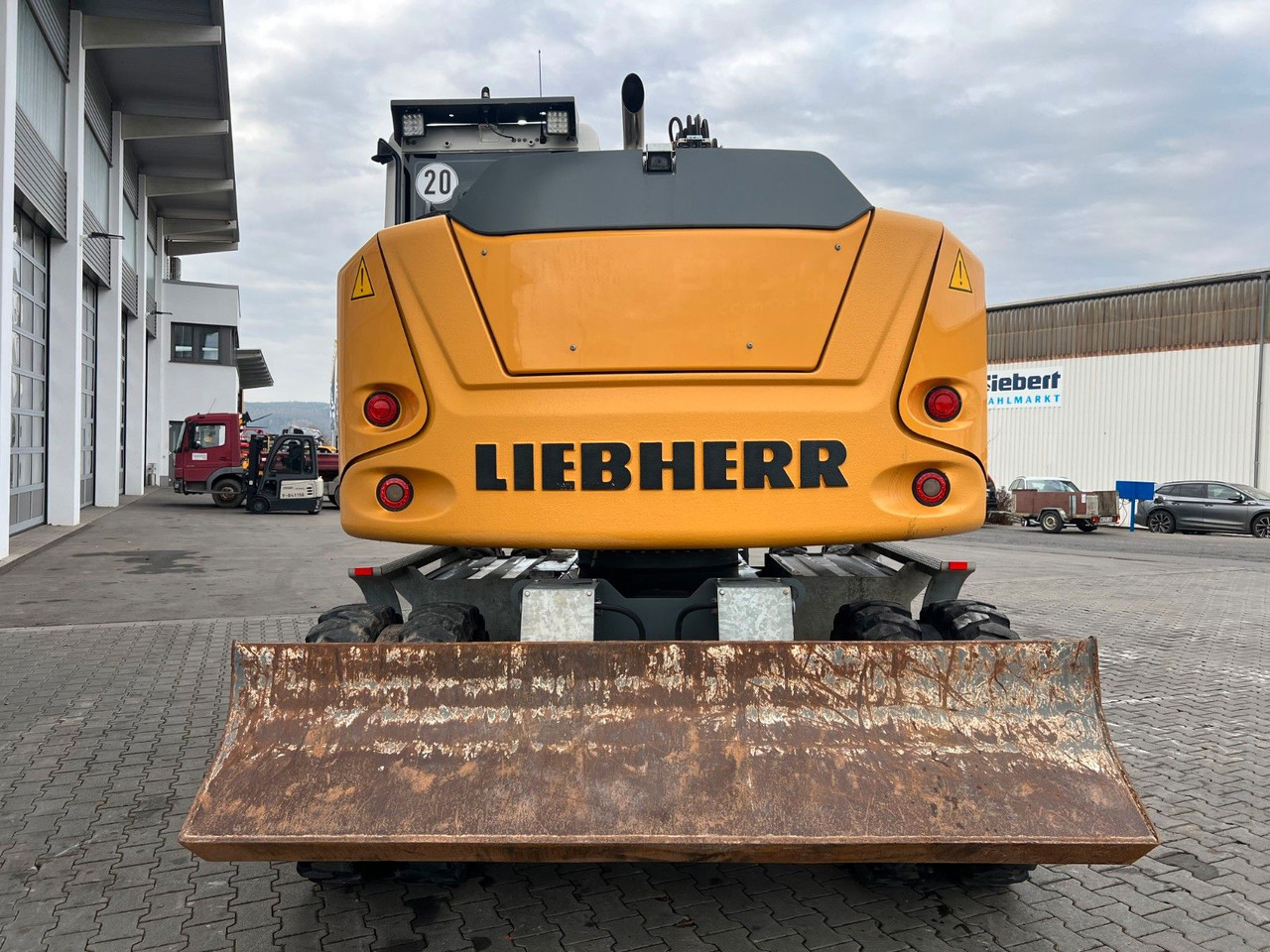 Liebherr A 910 C Litronic / 2.381h / SW33 - Ekskavator roda: gambar 5 Liebherr A 910 C Litronic / 2.381h / SW33 - Ekskavator roda: gambar 5