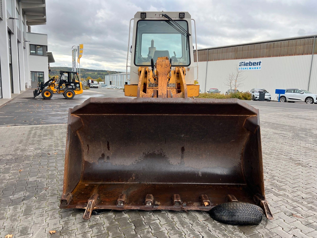 Liebherr LR 622 Laderaupe / 9.594h / 1996 - Bulldozer: gambar 4 Liebherr LR 622 Laderaupe / 9.594h / 1996 - Bulldozer: gambar 4