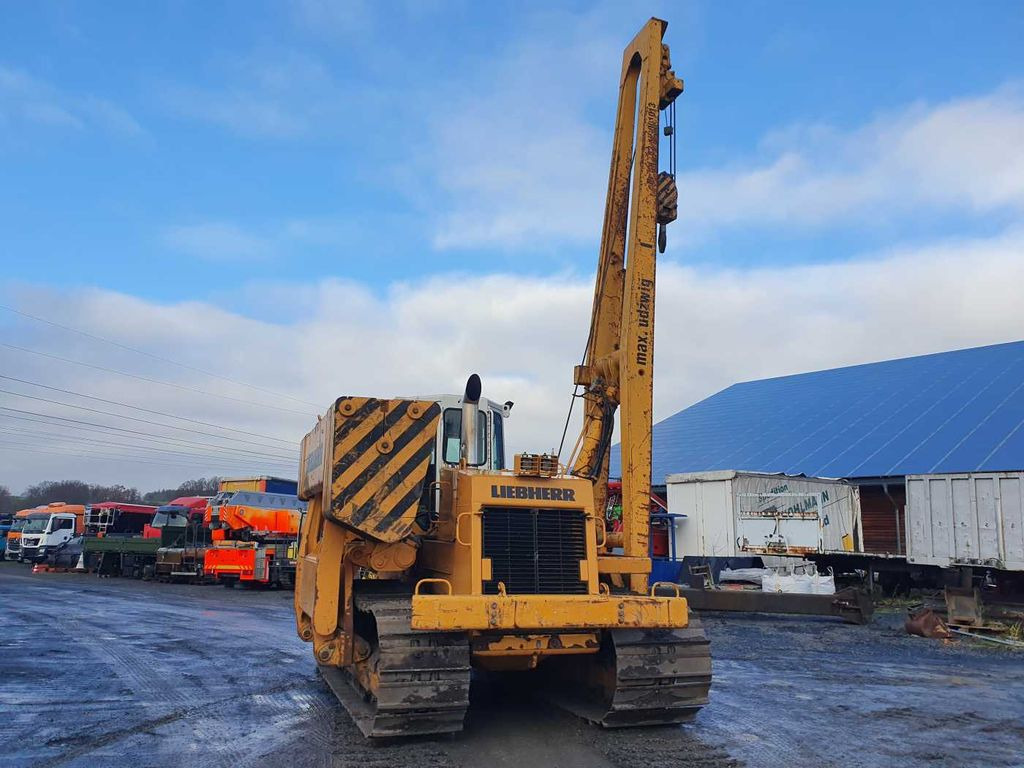 Liebherr RL 42 B / Rohrleger / Pipelayer / nur 4.861h! Liebherr RL 42 B / Rohrleger / Pipelayer / nur 4.861h! - Bulldozer: gambar 3 Liebherr RL 42 B / Rohrleger / Pipelayer / nur 4.861h! Liebherr RL 42 B / Rohrleger / Pipelayer / nur 4.861h! - Bulldozer: gambar 3