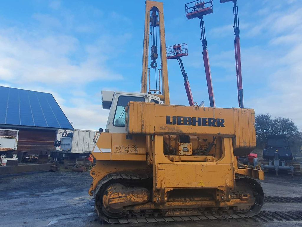 Liebherr RL 42 B / Rohrleger / Pipelayer / nur 4.861h! Liebherr RL 42 B / Rohrleger / Pipelayer / nur 4.861h! - Bulldozer: gambar 5 Liebherr RL 42 B / Rohrleger / Pipelayer / nur 4.861h! Liebherr RL 42 B / Rohrleger / Pipelayer / nur 4.861h! - Bulldozer: gambar 5