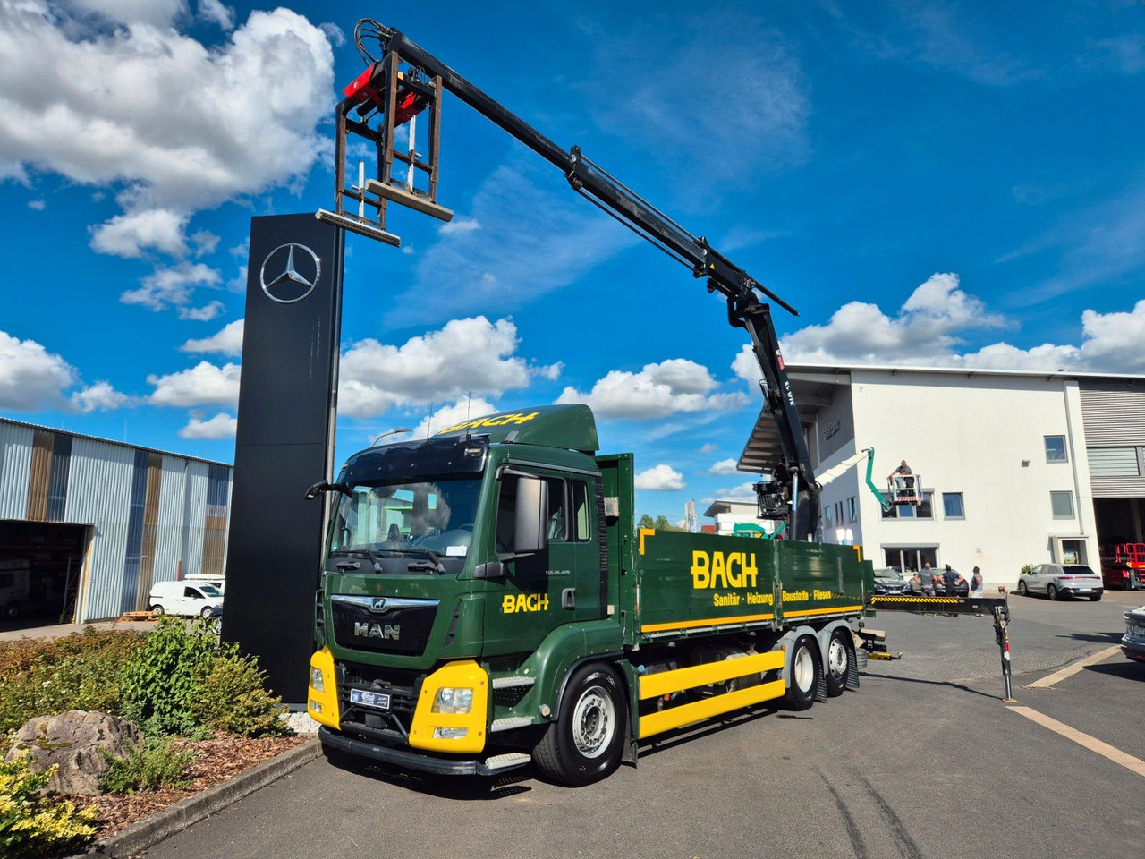 MAN TGS 26.420 6x2-4 LL Hiab 177K PRO 2 Stück - Truk derek: gambar 1 MAN TGS 26.420 6x2-4 LL Hiab 177K PRO 2 Stück - Truk derek: gambar 1