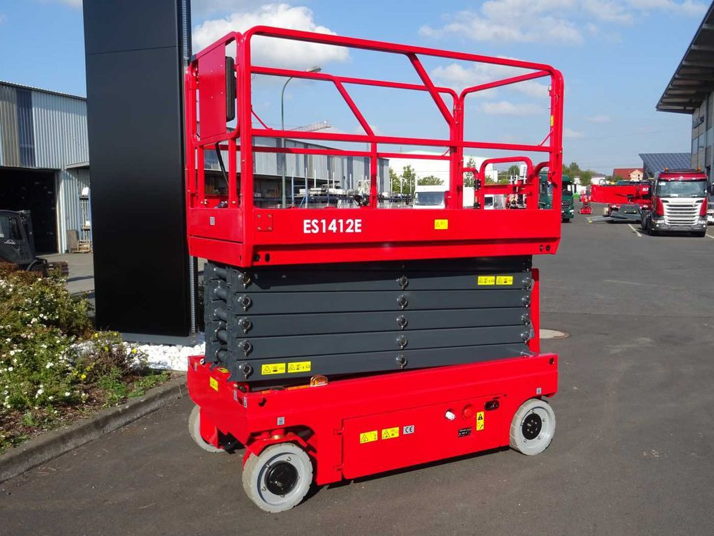 Magni ES1412E Scherenbühne // 13.8m Arbeitshöhe Magni ES1412E Scherenbühne // 13.8m Arbeitshöhe - Scissor lifts: gambar 1 Magni ES1412E Scherenbühne // 13.8m Arbeitshöhe Magni ES1412E Scherenbühne // 13.8m Arbeitshöhe - Scissor lifts: gambar 1