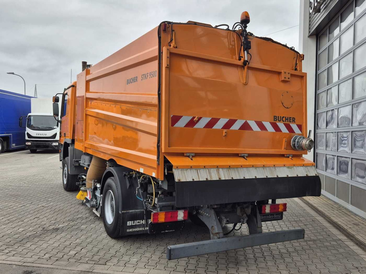 Leasing  Mercedes-Benz Actros 2032 A 4x4 Bucher STKF 9500 Airport 30x Mercedes-Benz Actros 2032 A 4x4 Bucher STKF 9500 Airport 30x: gambar 7
