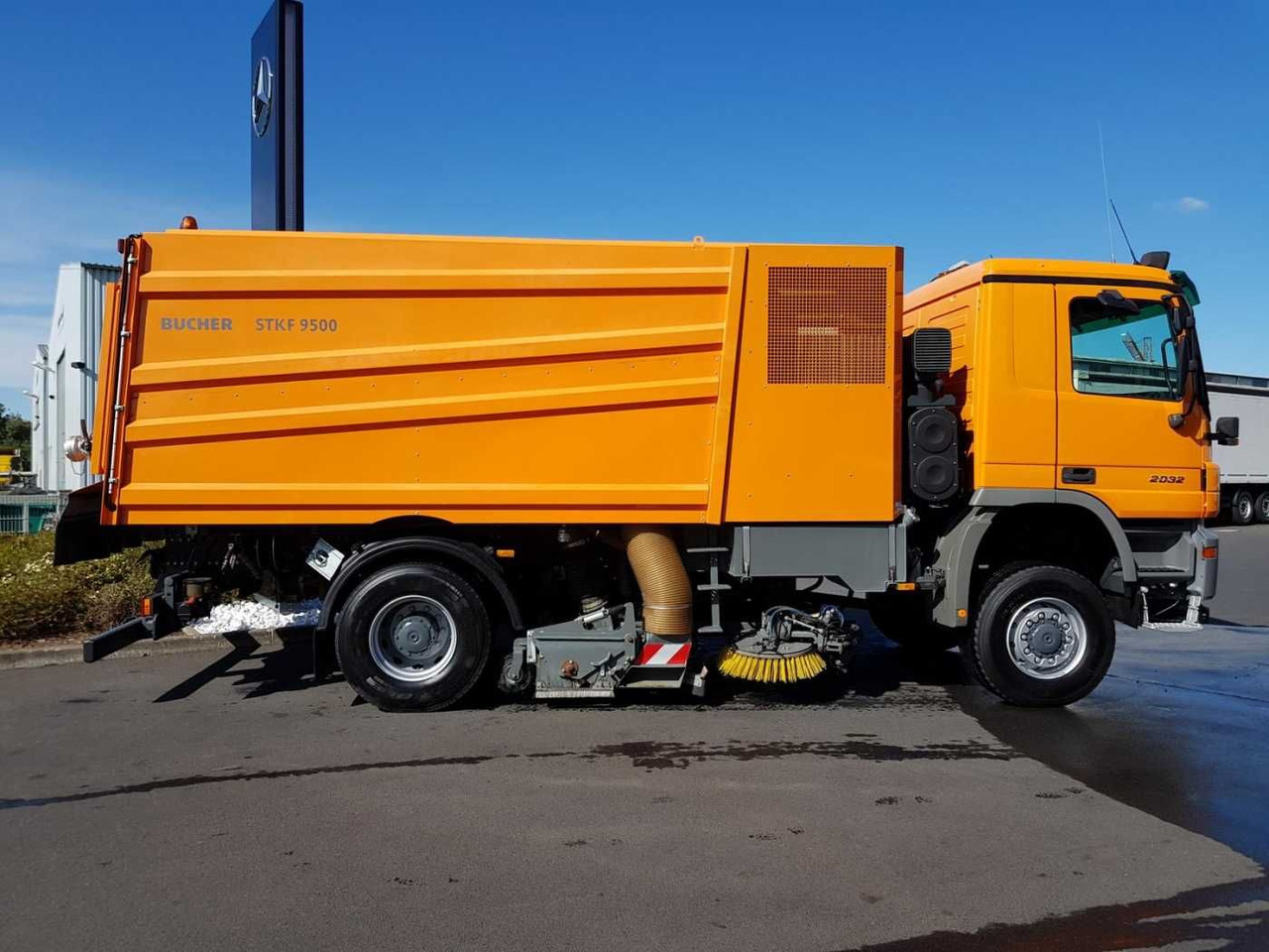 Leasing  Mercedes-Benz Actros 2032 A 4x4 Bucher STKF 9500 Airport Mercedes-Benz Actros 2032 A 4x4 Bucher STKF 9500 Airport: gambar 6