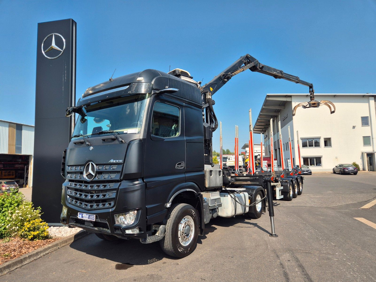 Mercedes-Benz Arocs 1853 LS 4x4 HAD Palfinger Q170Z96+Doll H3L - Truk logging, Truk derek: gambar 1 Mercedes-Benz Arocs 1853 LS 4x4 HAD Palfinger Q170Z96+Doll H3L - Truk logging, Truk derek: gambar 1