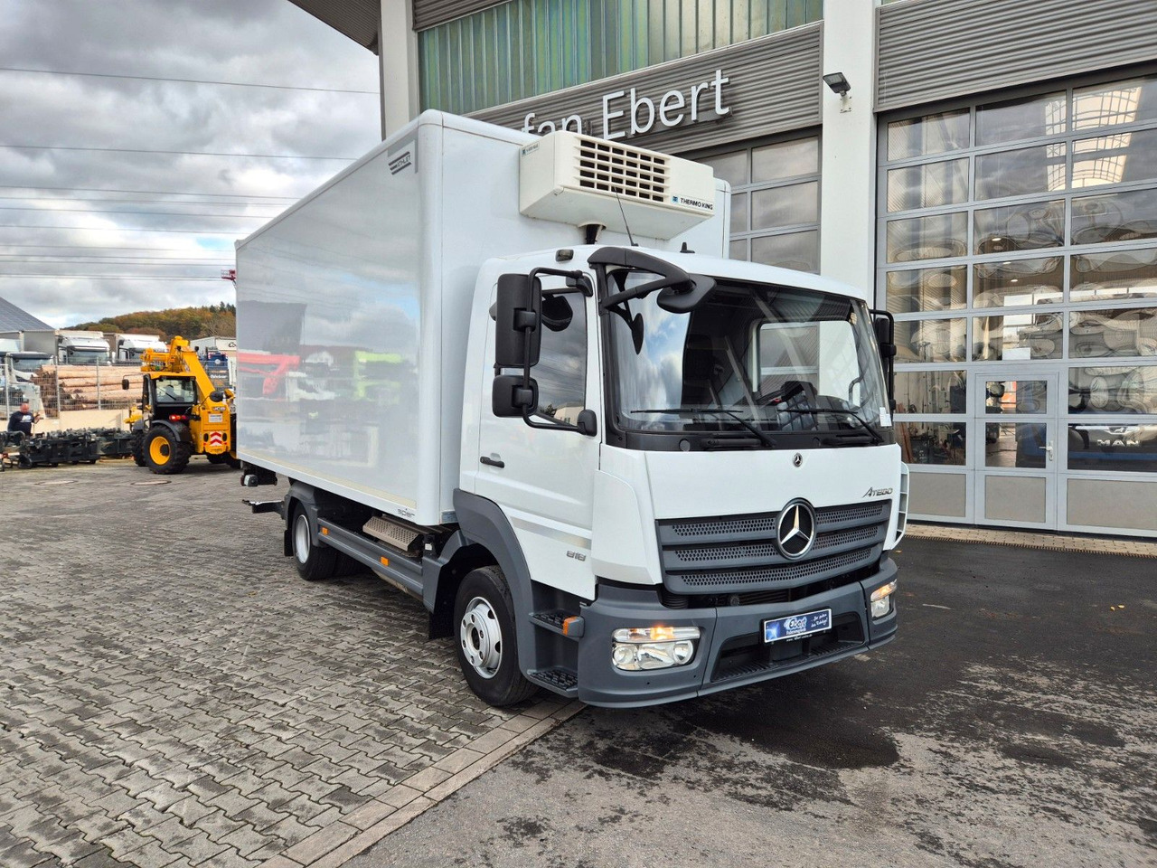 Mercedes-Benz Atego 818 L 4x2 LBW ThermoKing V-600 - Van berpendingin: gambar 2 Mercedes-Benz Atego 818 L 4x2 LBW ThermoKing V-600 - Van berpendingin: gambar 2
